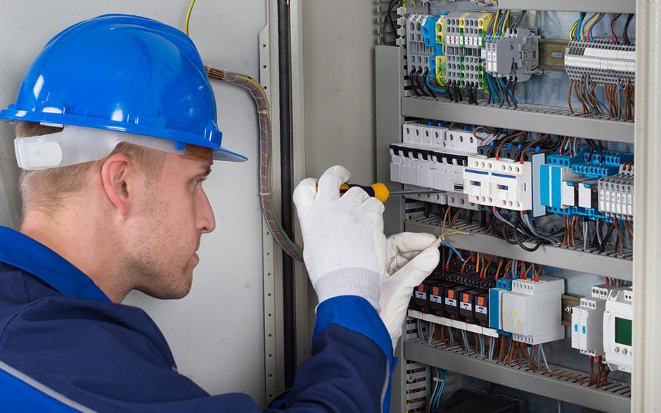 électricien d'urgence Ézanville