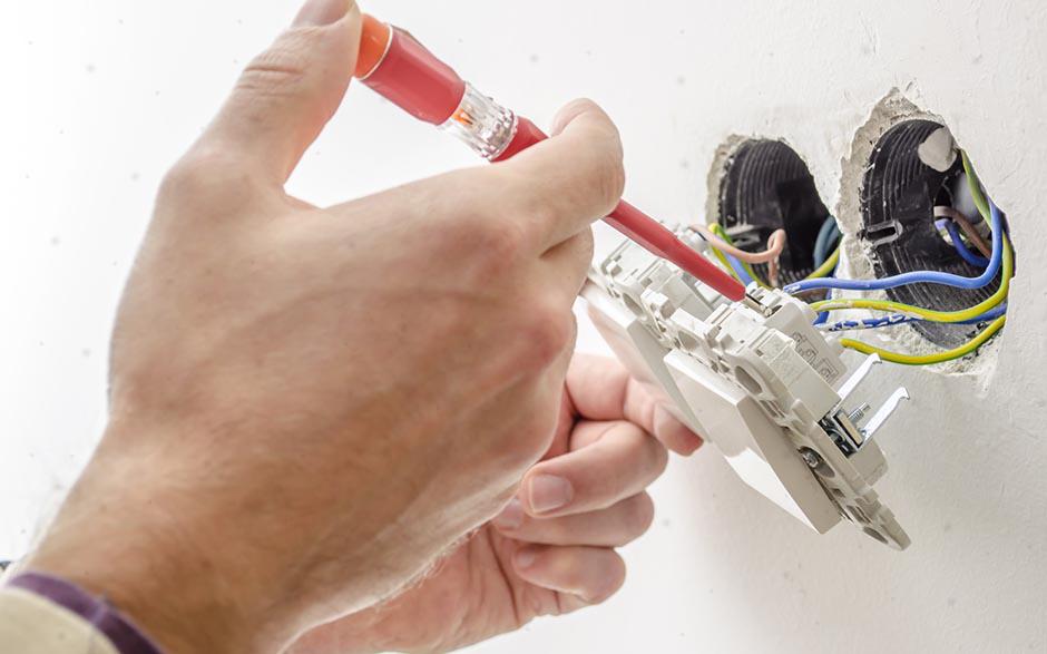 travail électricien Nanterre
